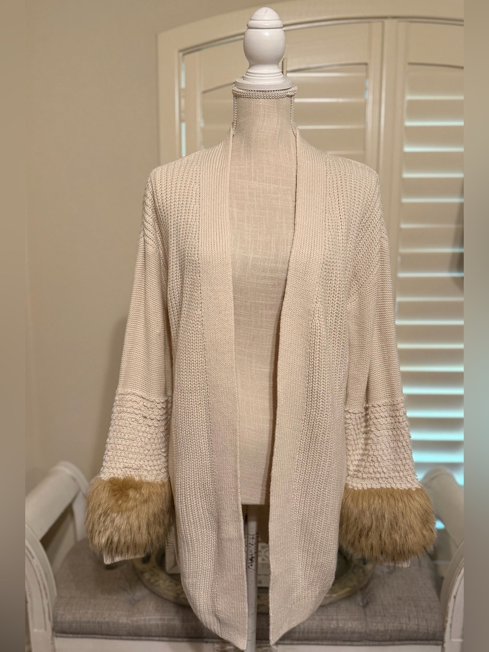Est. 1946 Open-Front Cream Knit Sweater with Faux-Fur Cuffs